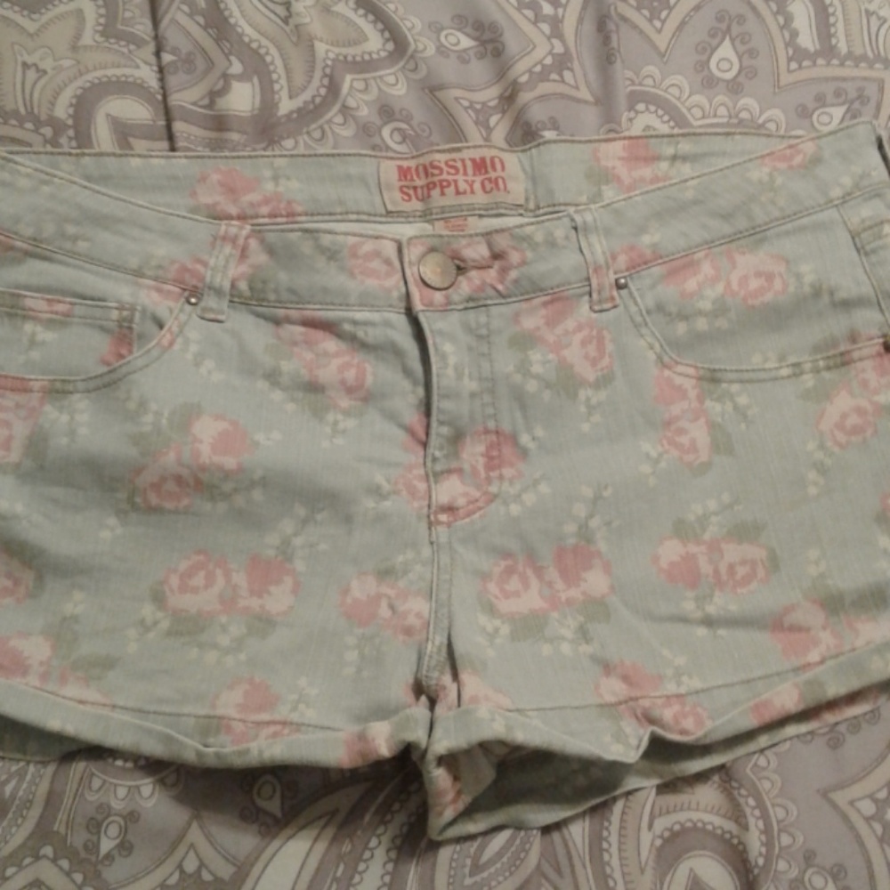 Floral print shorts